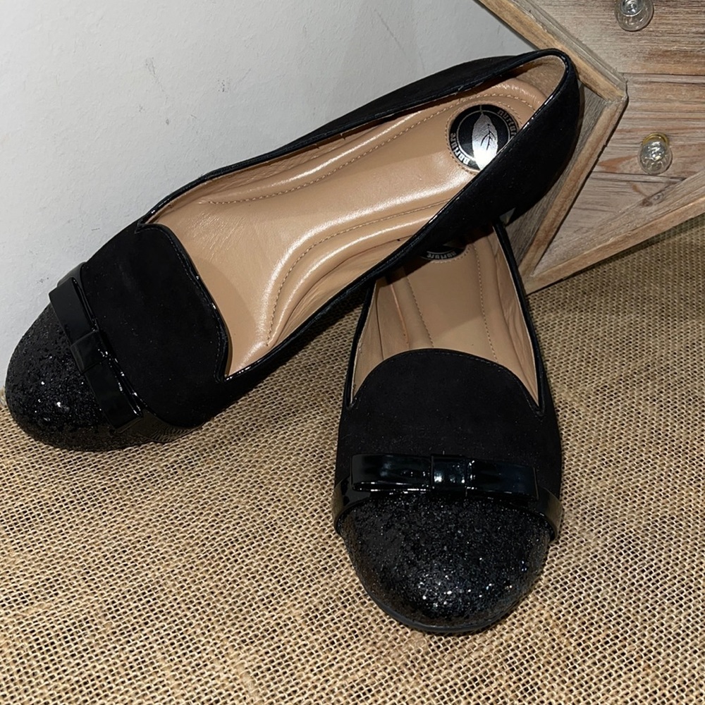 NURTURE Black Glitzy Flat Loafer 8.5